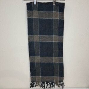 Geoffrey Beene Men’s Scarf Pure New Wool Grey and Tan Plaid Fringe